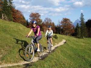 Sport und Spaß beim Fahrradfahren. Quelle: Wellness-Hotel Sommer