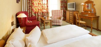 Doppelzimmer Landhaus Bergseite