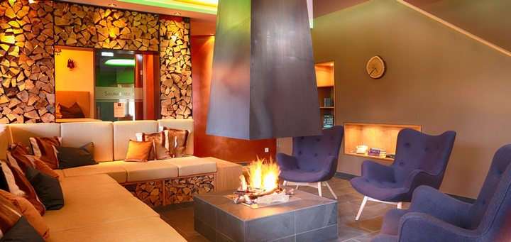 Familienhotel Sonnenpark - Kamin- Lounge 3