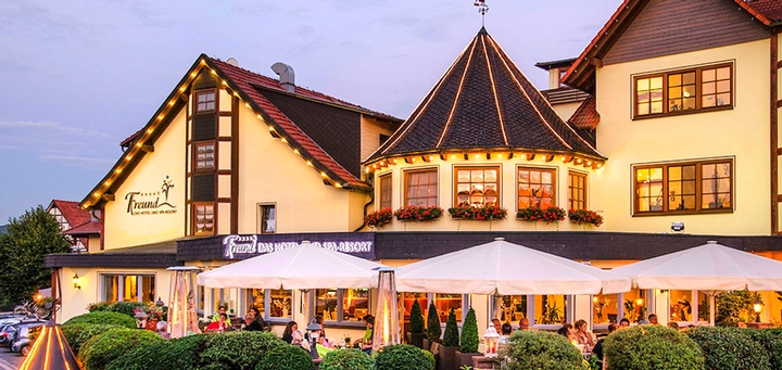 Freund - Das Hotel und Spa-Resort - Die Außenterrasse
