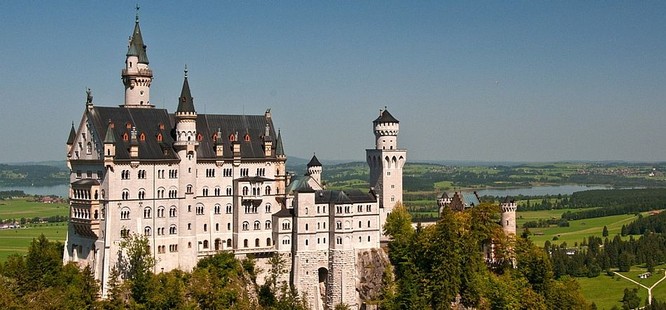 Wellness-Hotel Sommer - Schloss Neuschwanstein