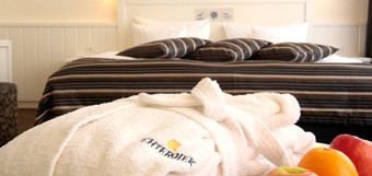 Doppelzimmer Dorfseite