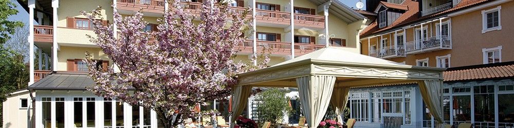 Mühlbach Thermal Spa & Romantik Hotel - Gartenspa