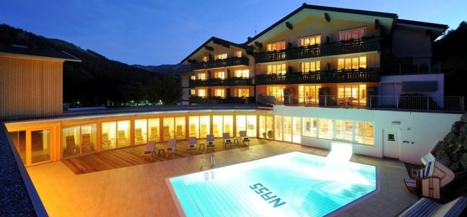 HUBERTUS Pool