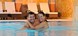 Fürst Jaromar Hotel-Resort & Spa - Paar im Schwimmbad