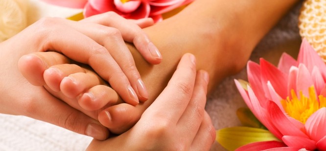 Fußmassage - Padabyhanga