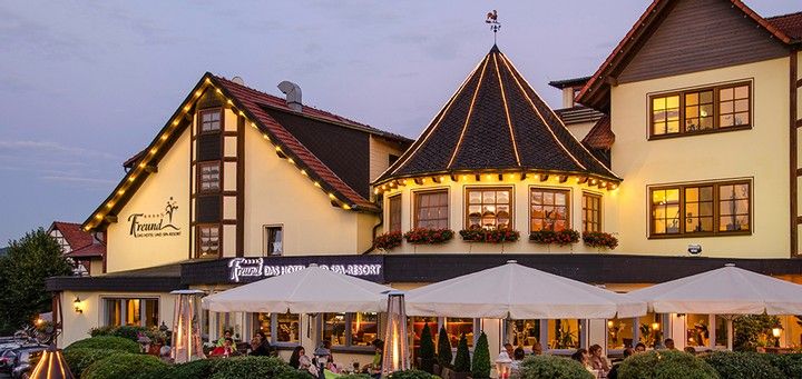 Freund - Das Hotel und Spa-Resort - Hausansicht