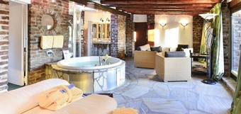Pool Wellness Suite
