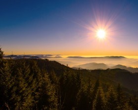 Wellness in Baden-Württemberg | Nationalpark-Hotel Schliffkopf Sonnenaufgang am Schliffkopf in Baden Württemberg | Nationalpark-Hotel Schliffkopf